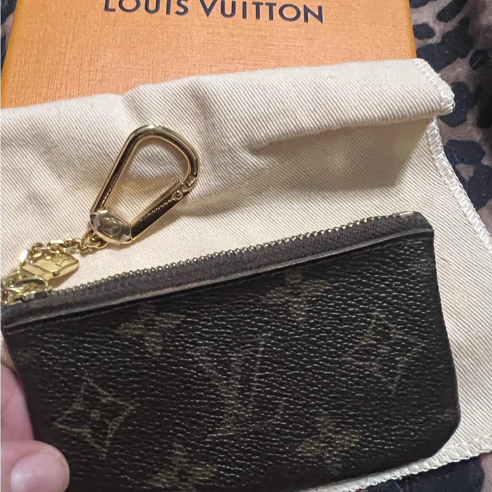 Louis Vuitton key pouch in monogram